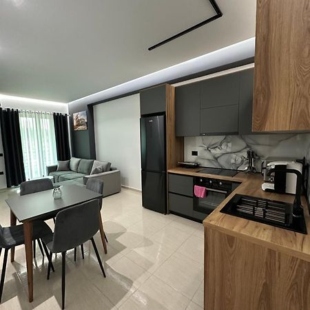 Gael Luxury Apartment Berat Extérieur photo